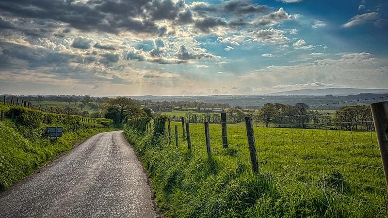 Building Better Boundaries: A Guide to Leadership Focus & Resilience